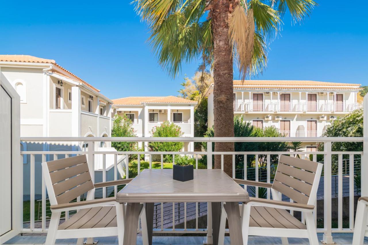 Cavo D'Oro All Inclusive Resort Kalamákion Eksteriør bilde