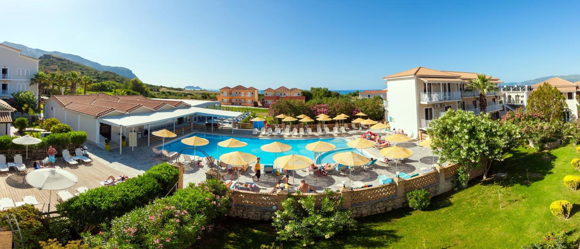 Cavo D'Oro All Inclusive Resort Kalamákion Eksteriør bilde